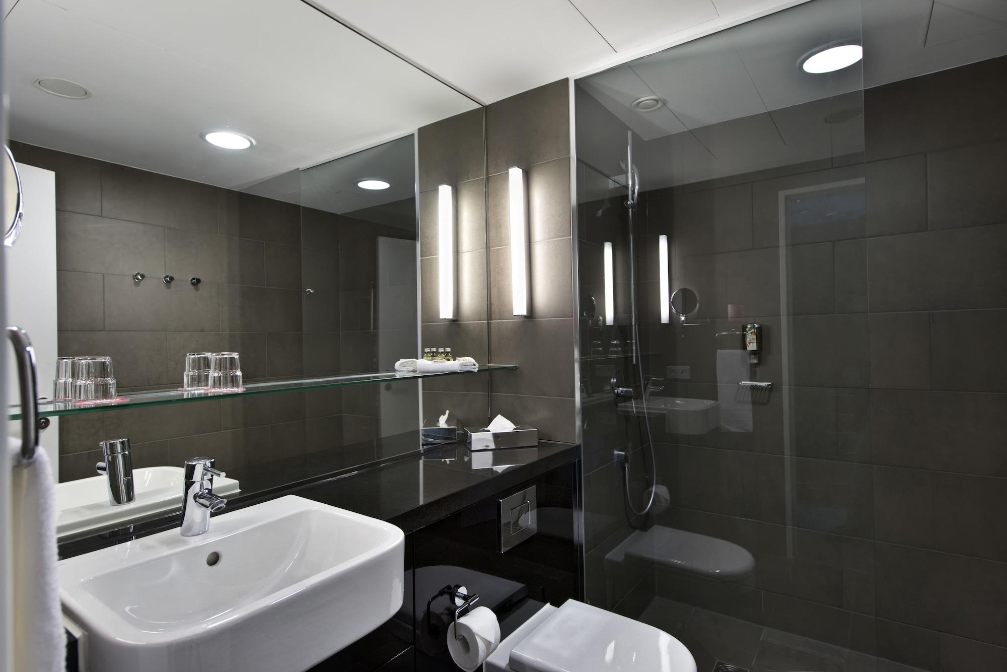 Aparthotel Adina Hackescher Markt 4*