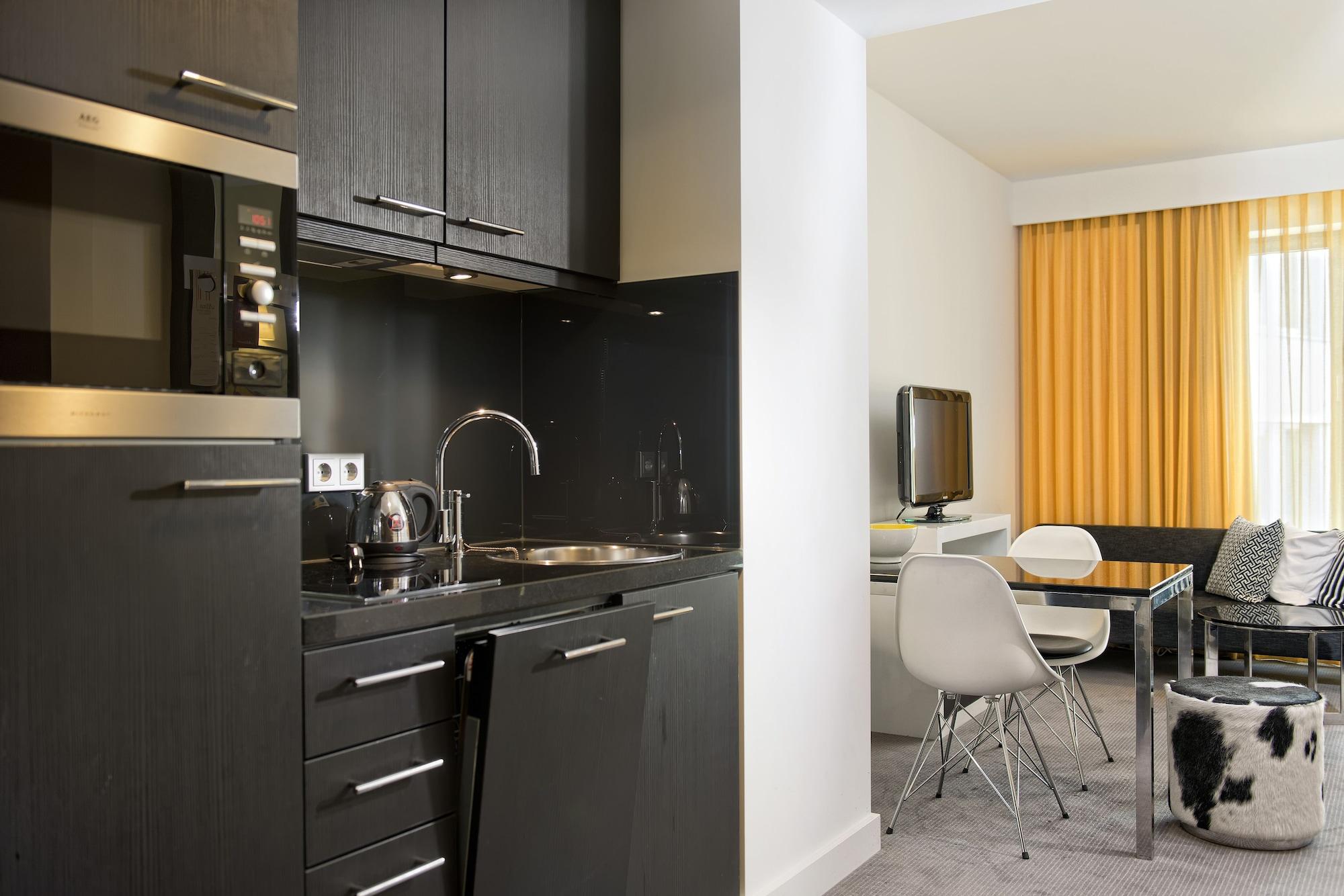 Adina Hackescher Markt Aparthotel 4*